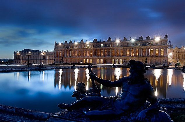 Palatul-Versailles